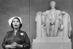 Marian Anderson sings before the Lincoln Monument in 1939