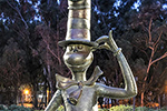 Photo of a statue of the Cat in the Hat